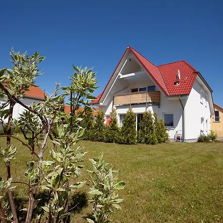 Ferienhaus Stella بيت للعطل