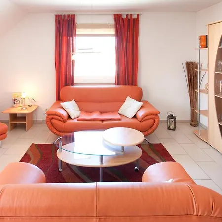 Ferienhaus Stella غلوفي